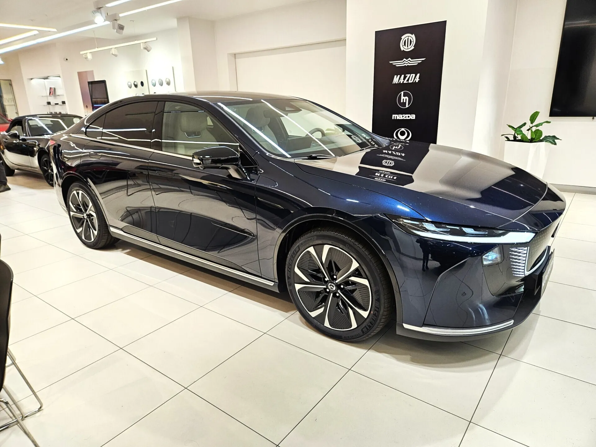 Foto Mazda 6e 80 kWh Takumi *NOLEGGIO A SOLI 454€!!*